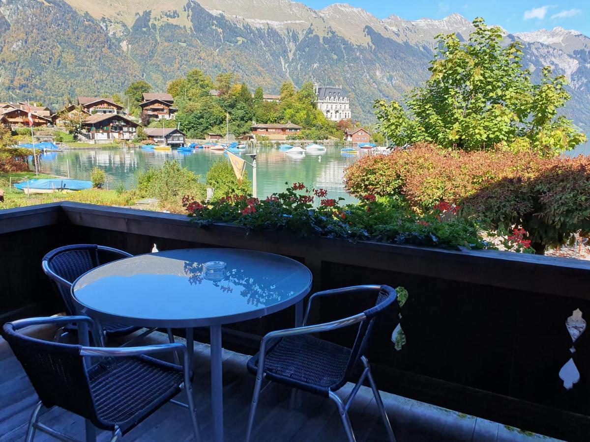Lake Lodge Hostel Iseltwald Extérieur photo