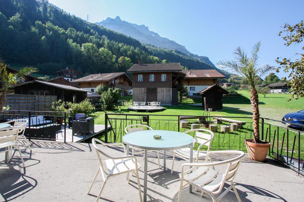 Lake Lodge Hostel Iseltwald Chambre photo